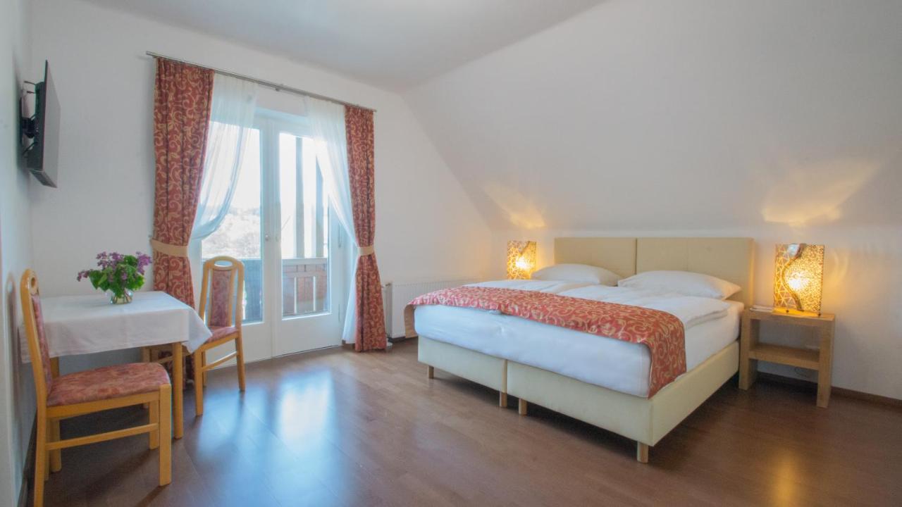 Sankt Niklas an der Drau Gaestehaus Dobernig מראה חיצוני תמונה