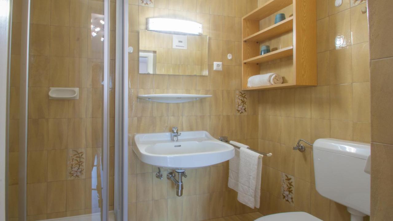 Sankt Niklas an der Drau Gaestehaus Dobernig מראה חיצוני תמונה