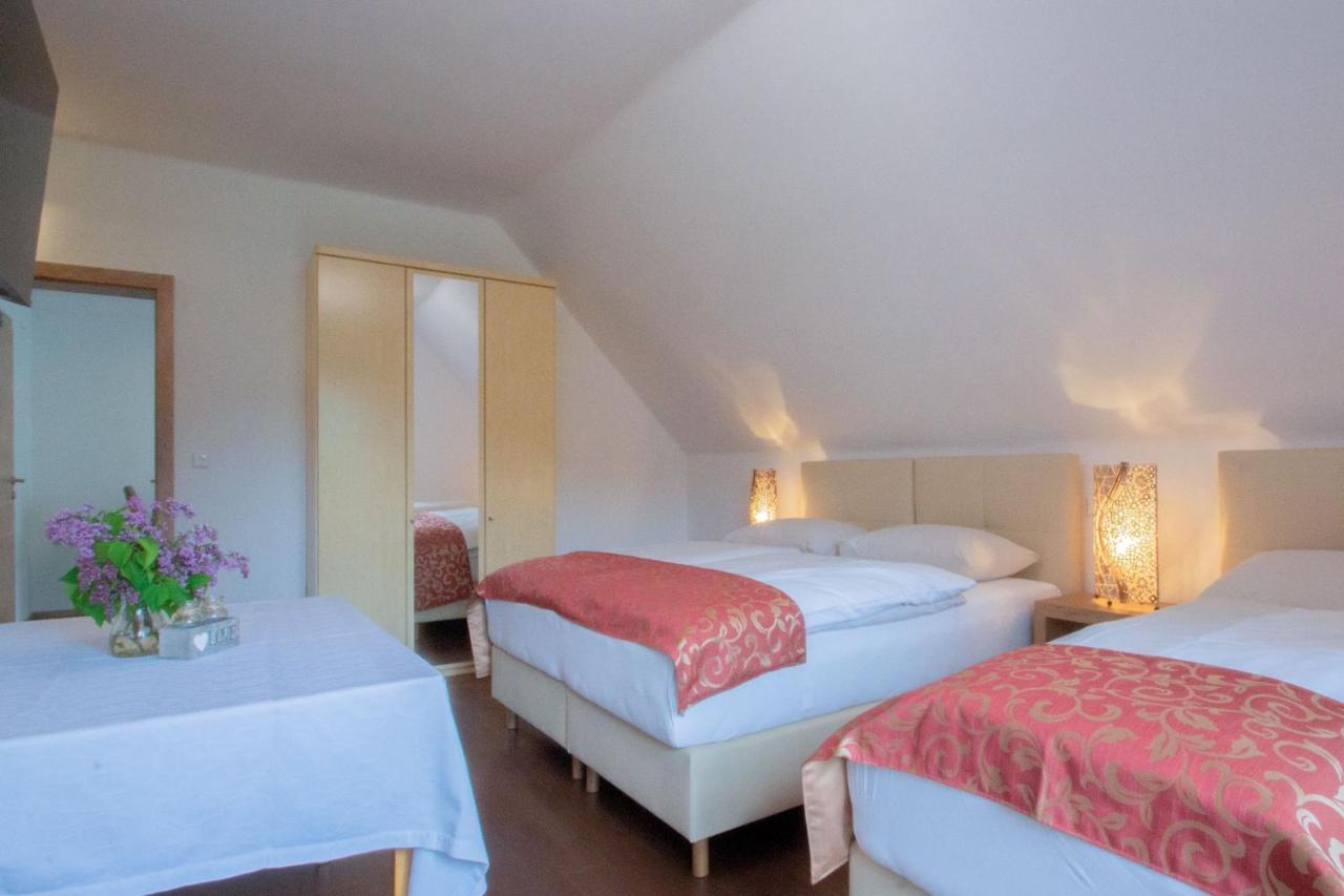 Sankt Niklas an der Drau Gaestehaus Dobernig מראה חיצוני תמונה